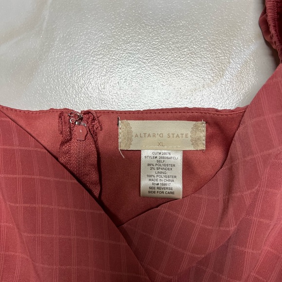 Dusty rose coloured plaid romper - Picture 3 of 7